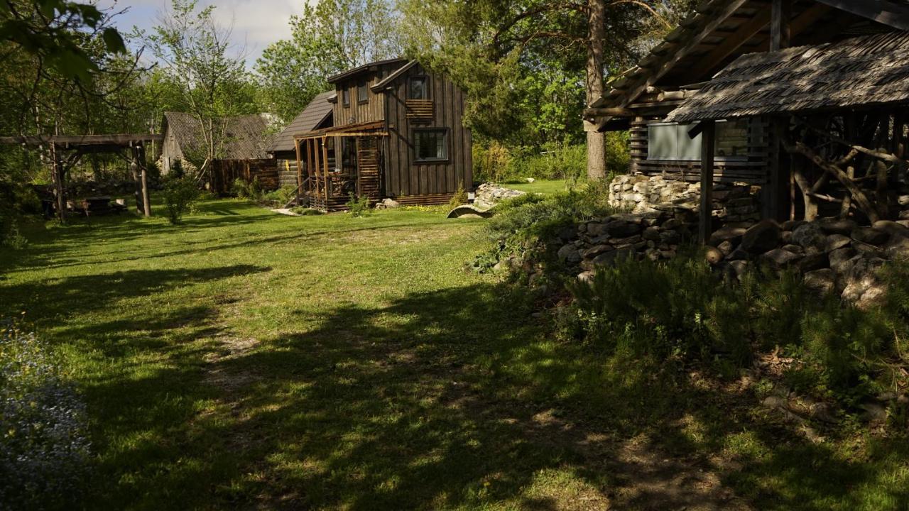 Uneallika Puhkemaja-Kuelalistemaja Pae Exterior photo